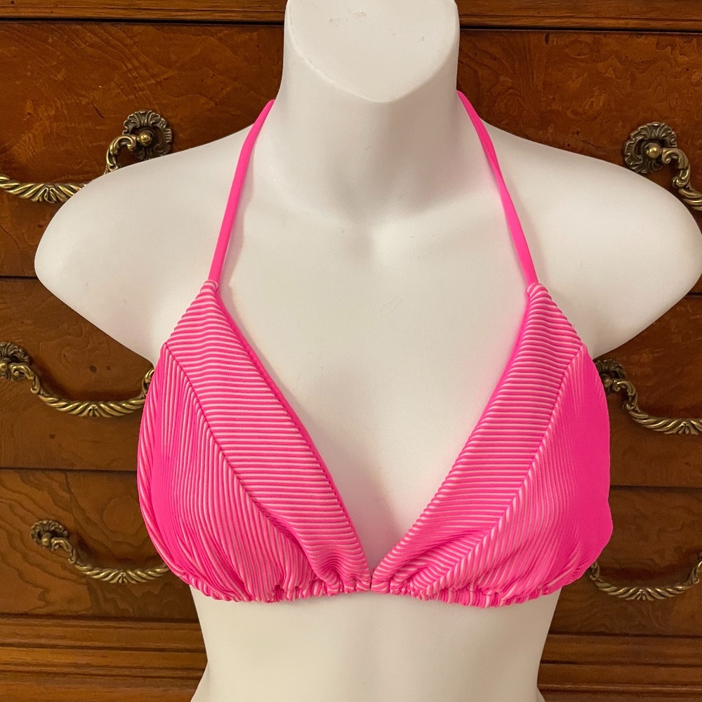 LULI FAMA BIKINI TOP